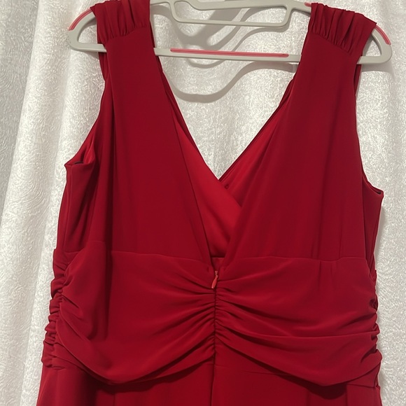 ⭐️RED COCKTAIL DRESS - Picture 8 of 13